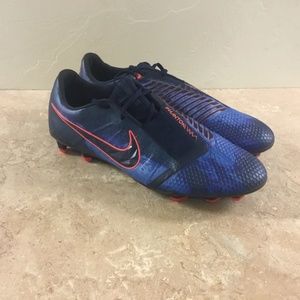 Nike Phantom Venom Elite: Size 12US: Lighting